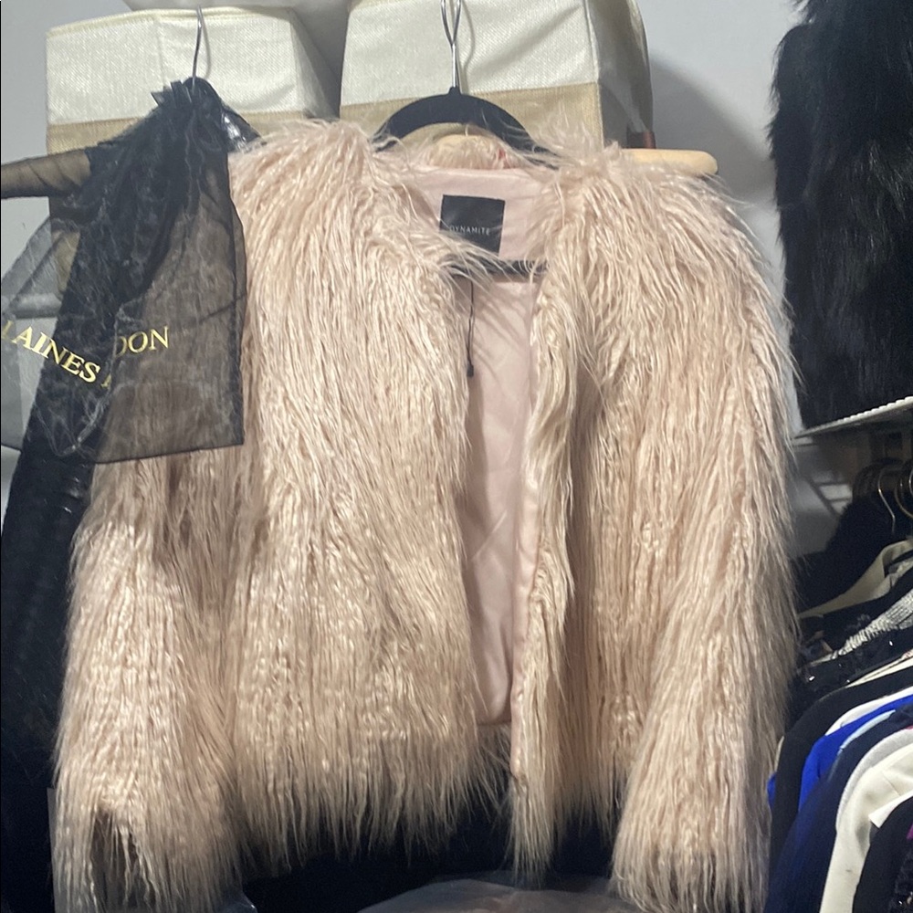 Women's Faux Fur Jacket - Cream